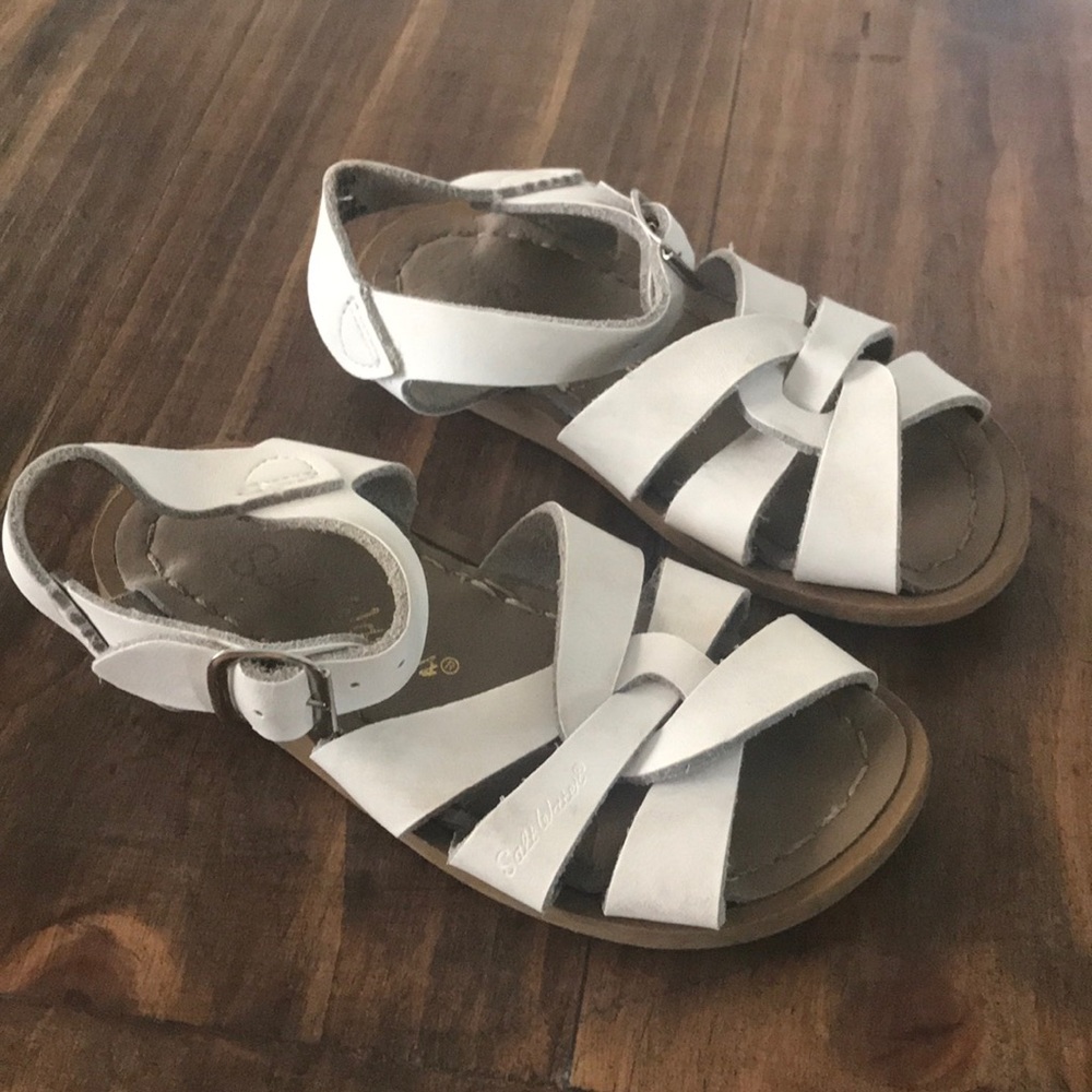 Girls Salt water sandals. Size 8